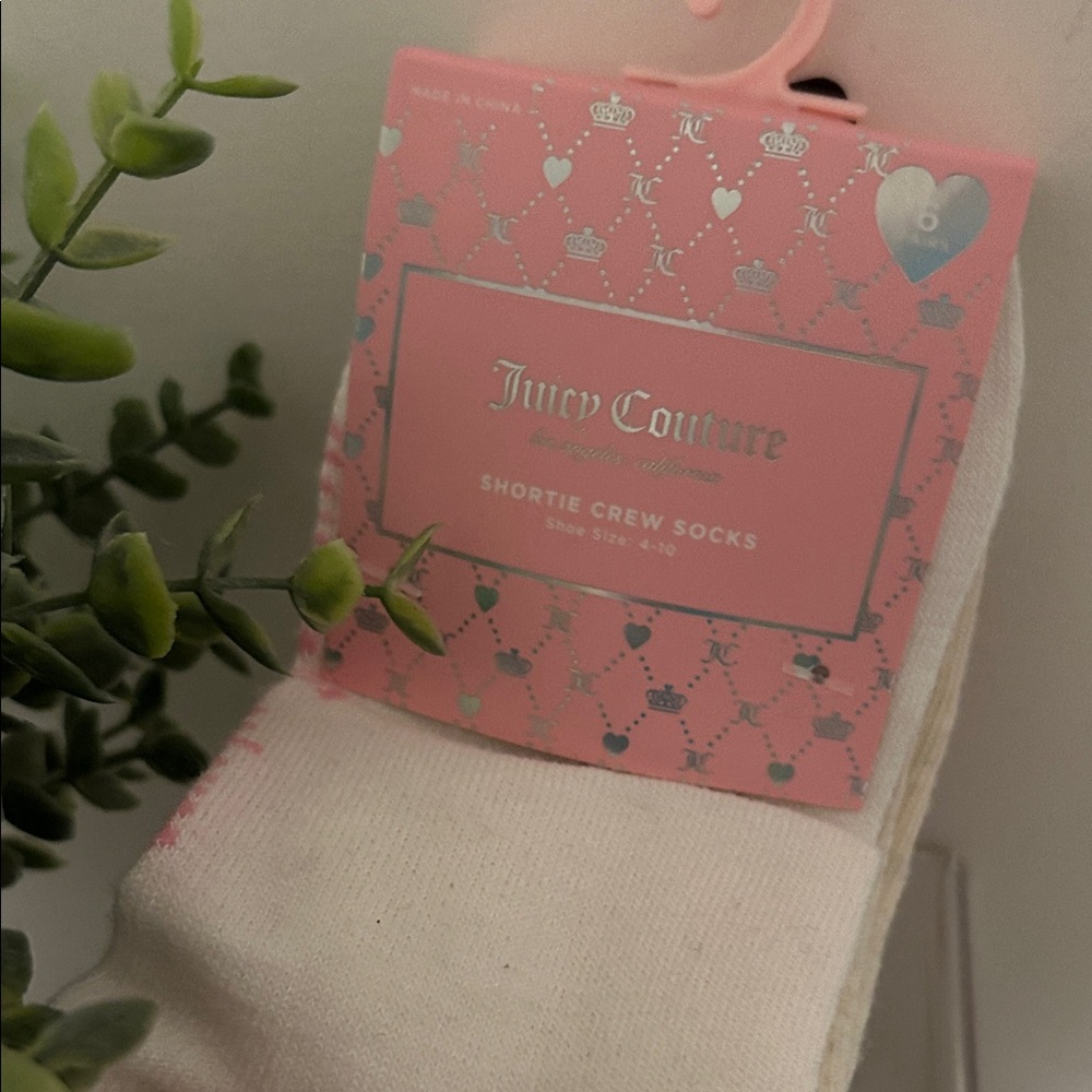 Juicy Couture Pink and Cream Shortie Socks NWT